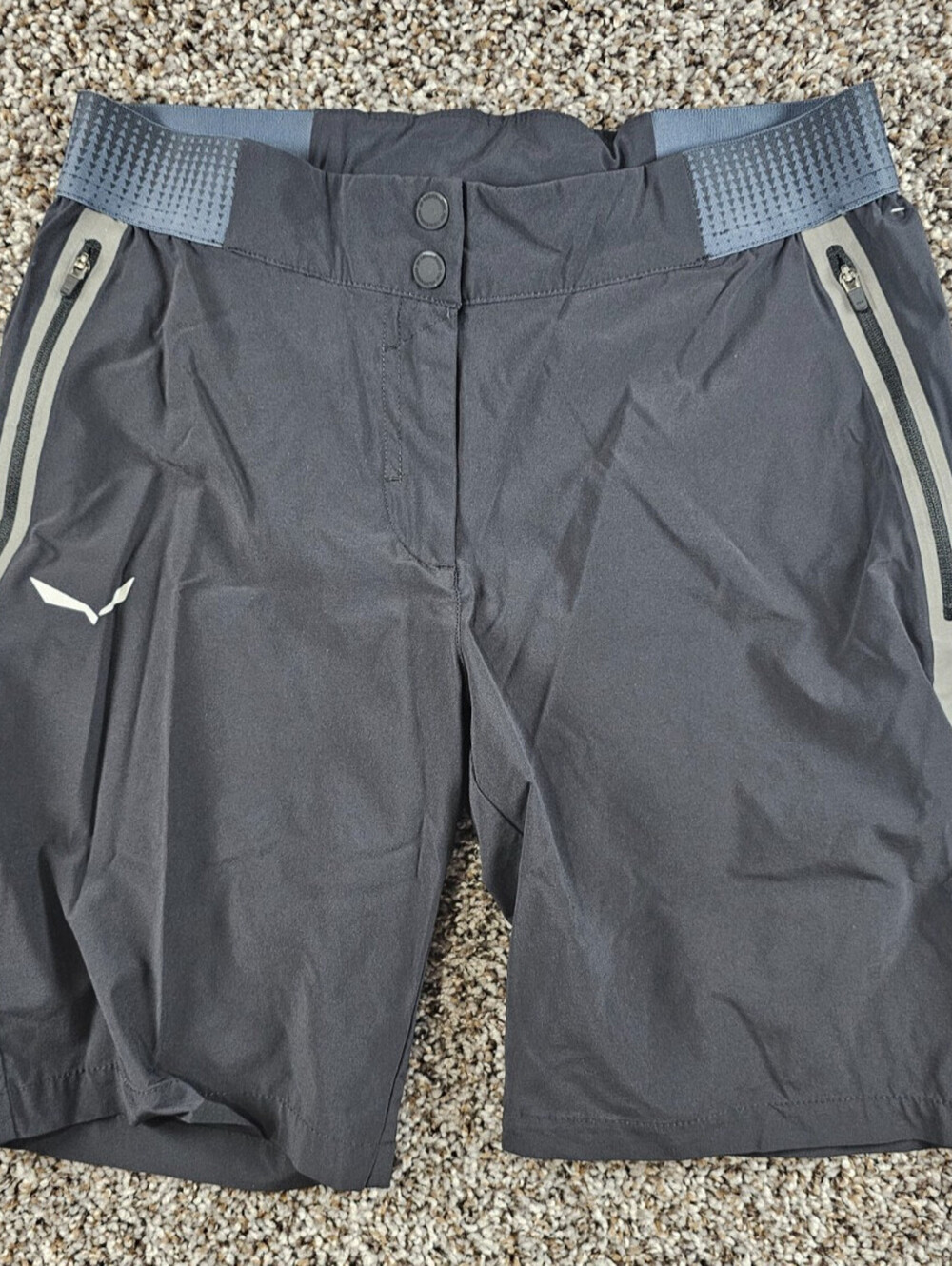 Salewa Womens Sz M Athletic Mountain Biking Hiking Shorts Black